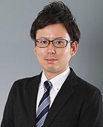緒方 清仁 氏