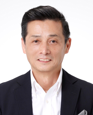 堤 成光 氏